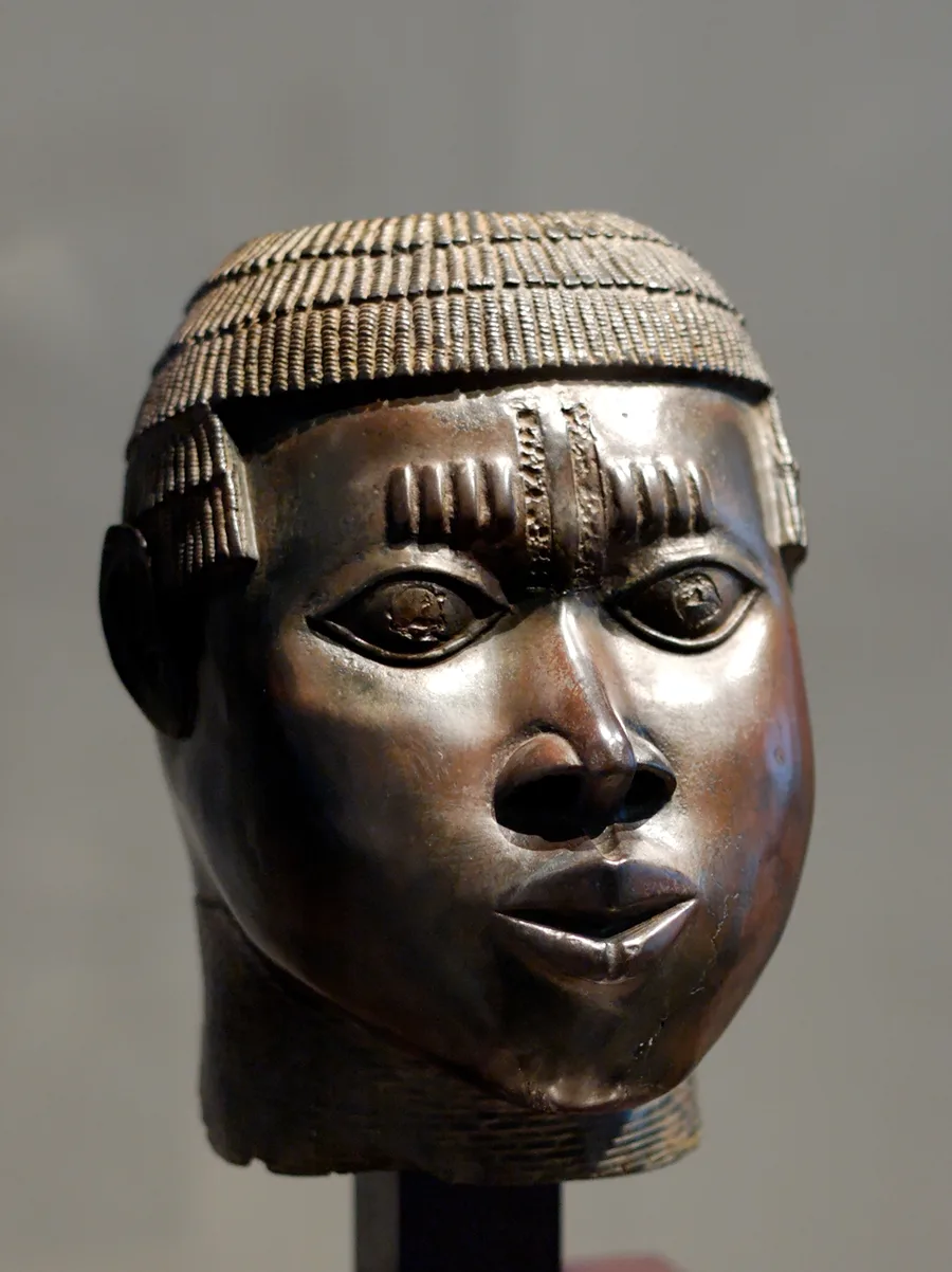 Kingdom of Benin — Benin bronze Louvre A97-14-1